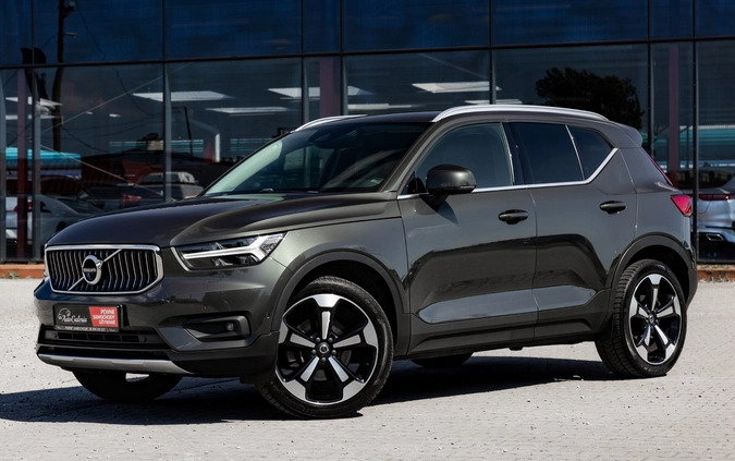 Volvo XC 40 cena 124900 przebieg: 76059, rok produkcji 2019 z Kazimierz Dolny małe 781